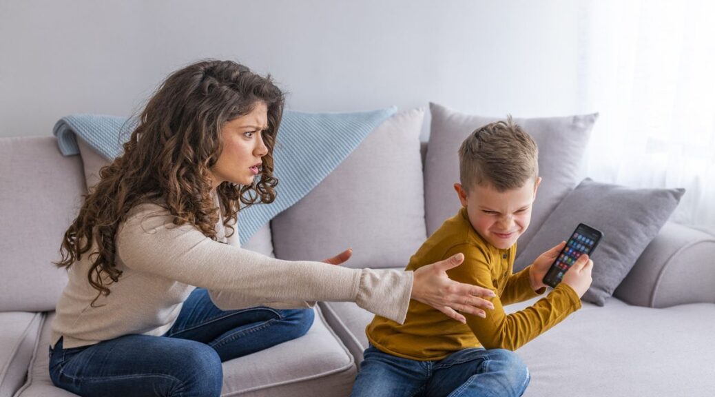 Deteksi Dini lewat Selfie? Jangan Kaget Kalau Besok, HP Bisa Bilang Anak Lo Kena Cacingan Cuma dari Foto Wajah